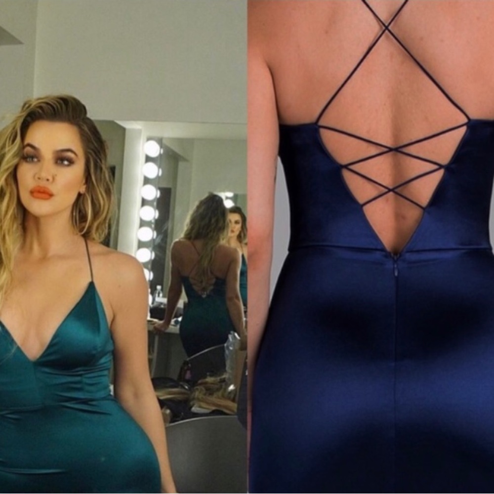 Brand New!🔥Navy Satin Backless tie  bodycon Midi - Picture 7 of 8